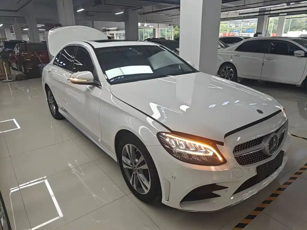 Mercedes-Benz C-Class 2019
