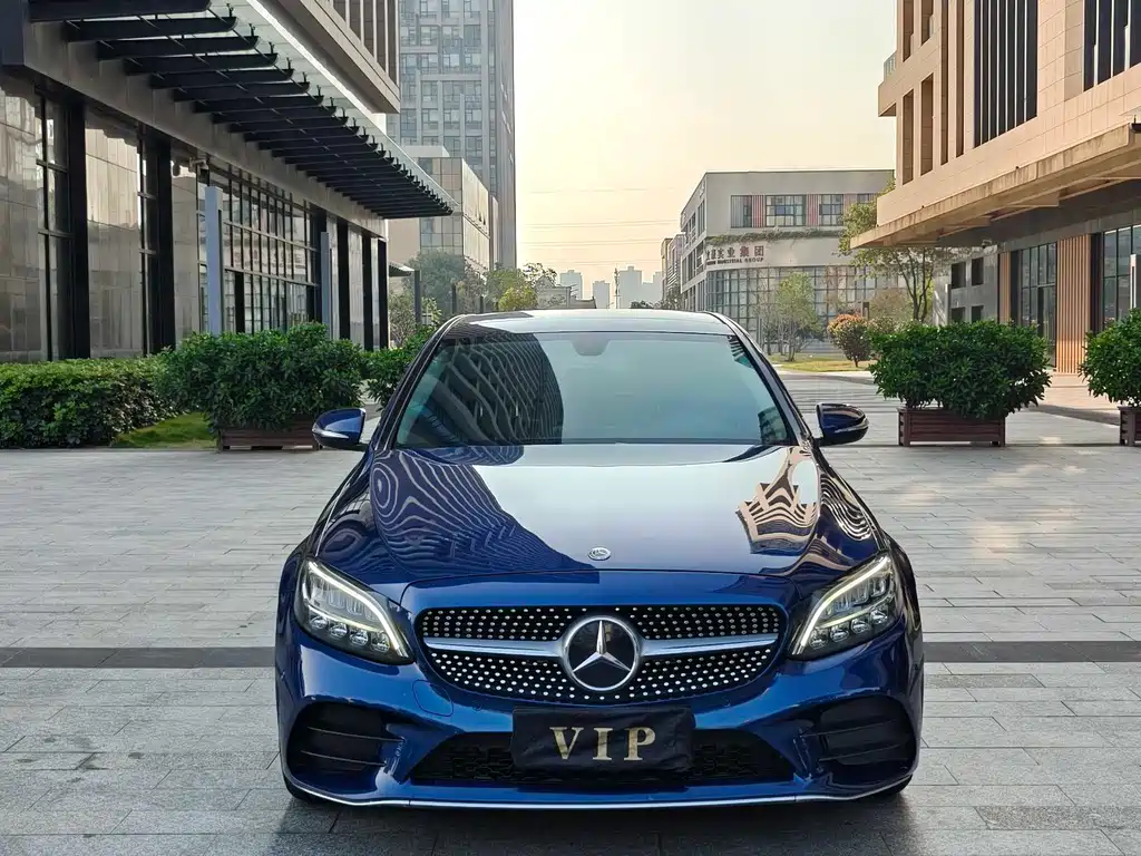 Mercedes-Benz C-Class 2019 — фото 3