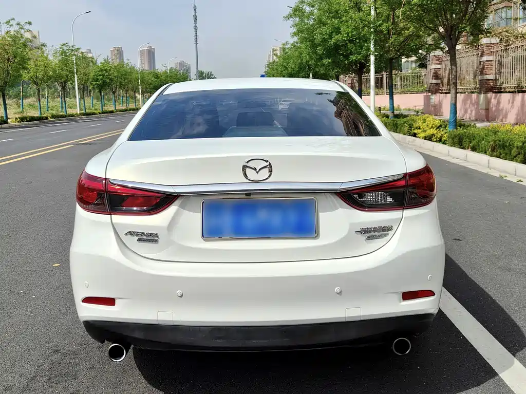 Mazda Atenza 2017 — фото 16