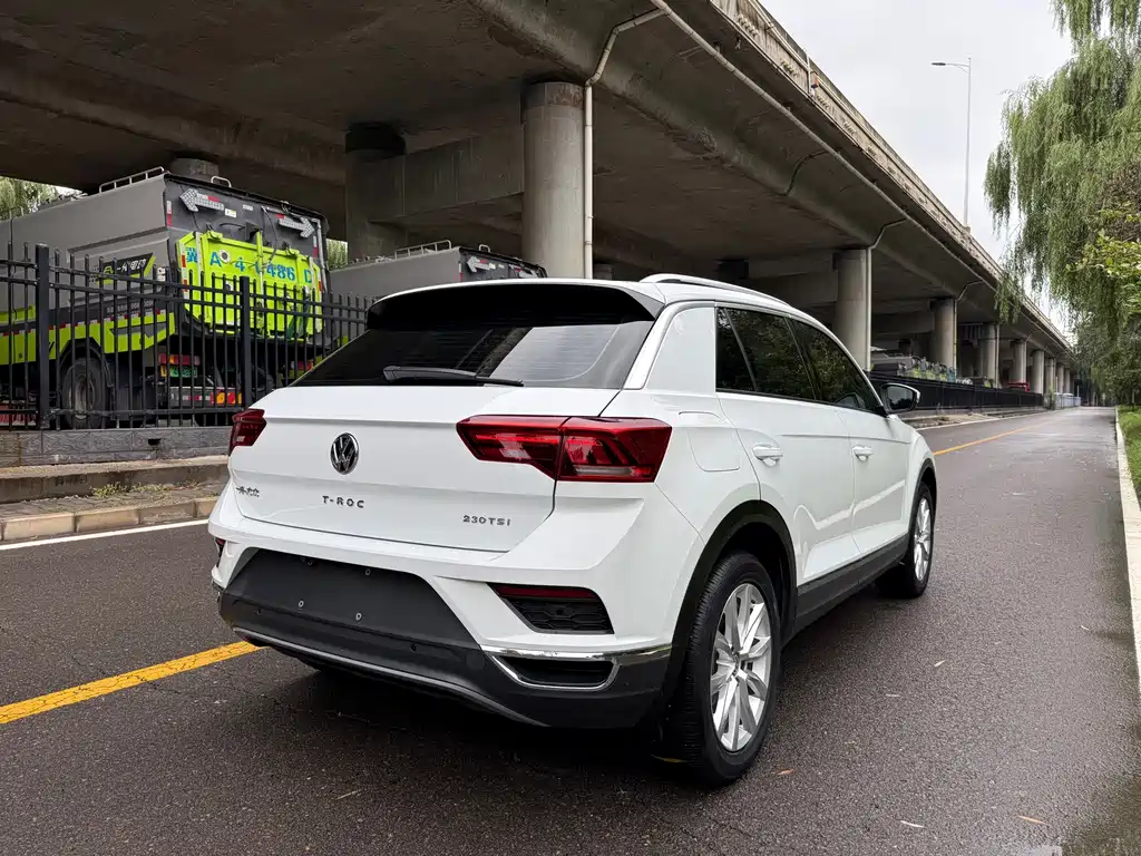 Volkswagen T-Roc 2019