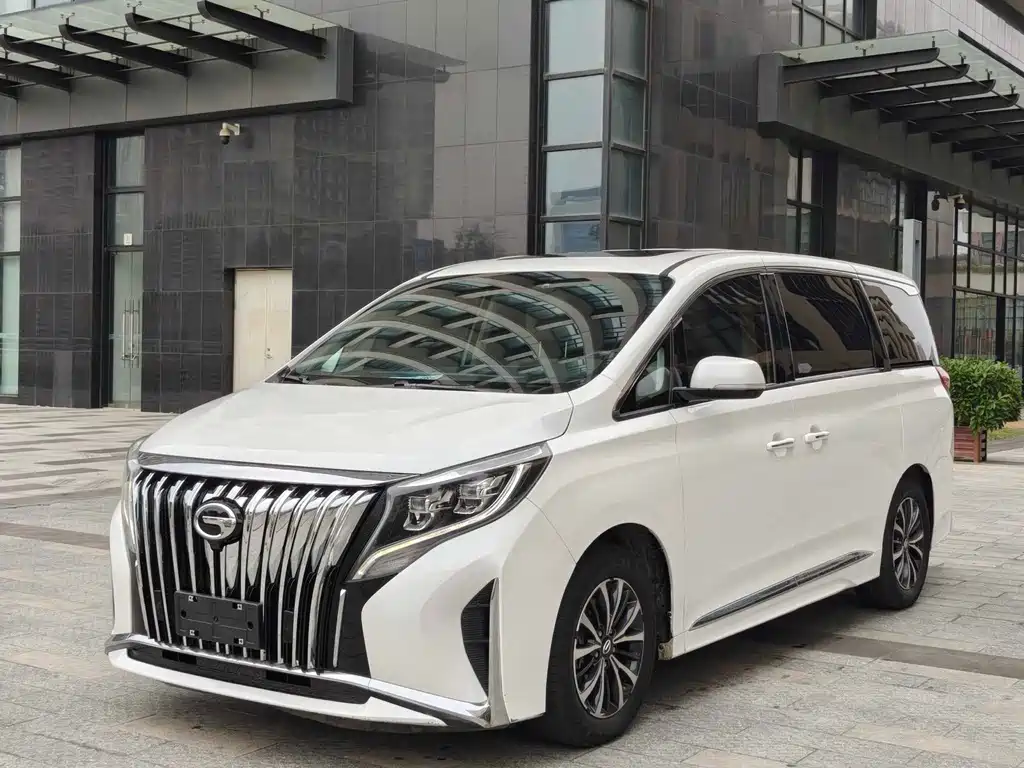 GAC Motor Trumpchi M8 2021 — фото 2