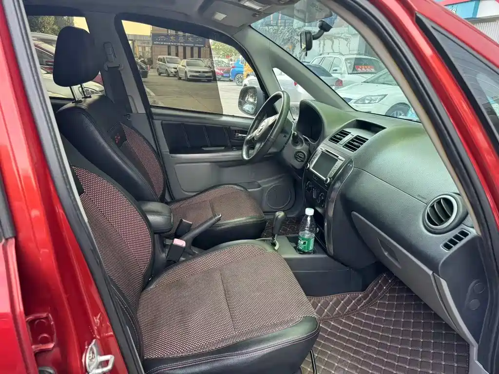 Suzuki SX4 2012