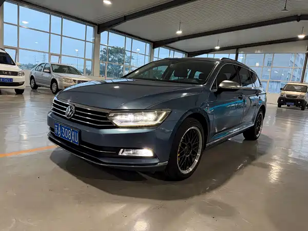 Volkswagen Viloran 2018