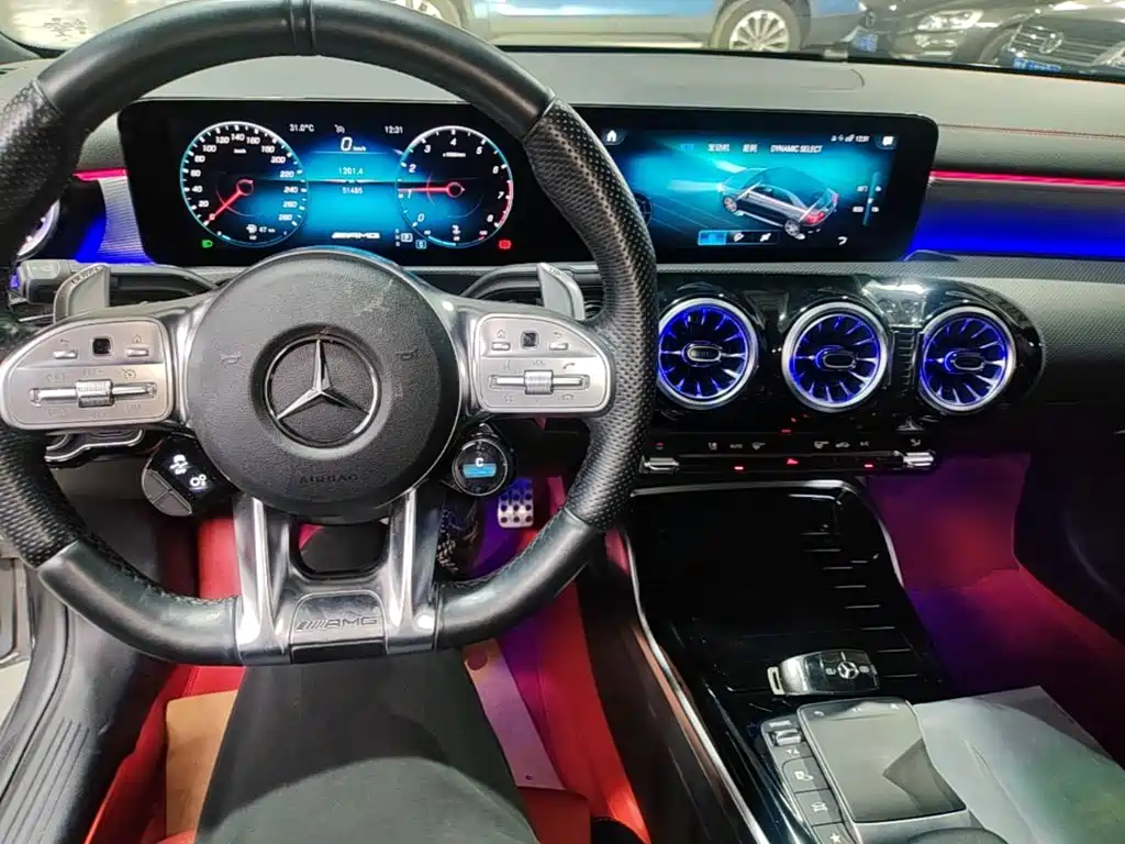 Mercedes-Benz A-Class AMG 2021 — фото 10