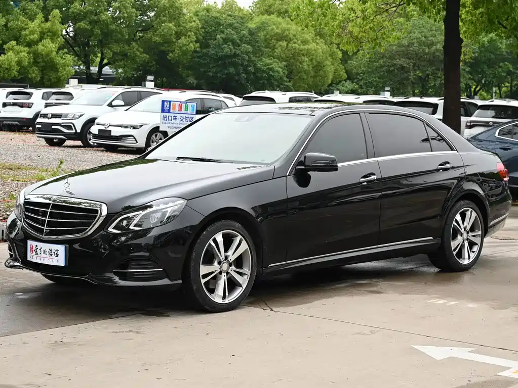 Mercedes-Benz E-Class 2014