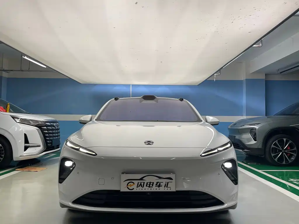NIO ET7 2022