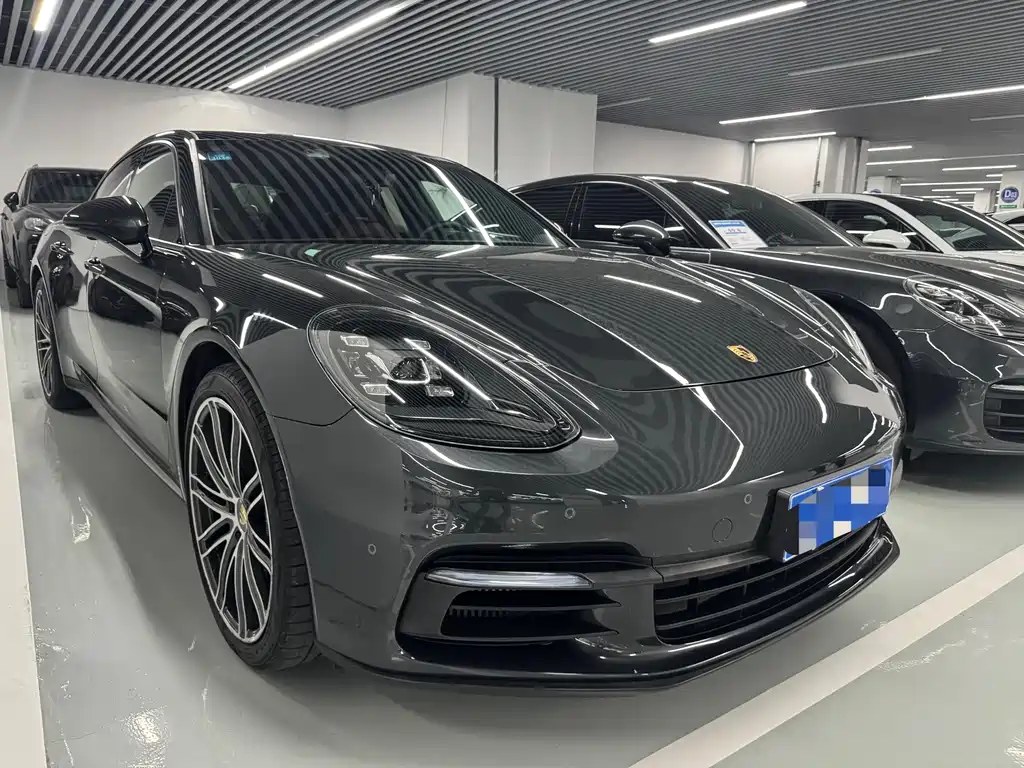Porsche Panamera 2020