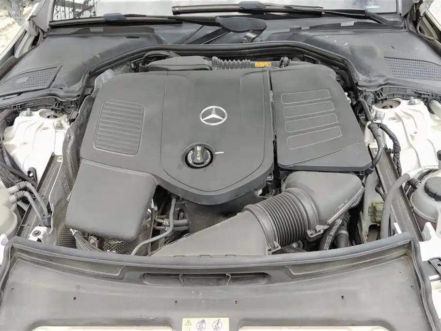 Mercedes-Benz C-Class 2022 — фото 10