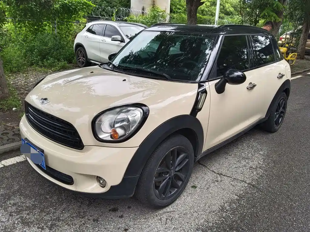 MINI Countryman 2014