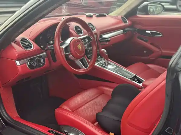 Porsche 718 2018
