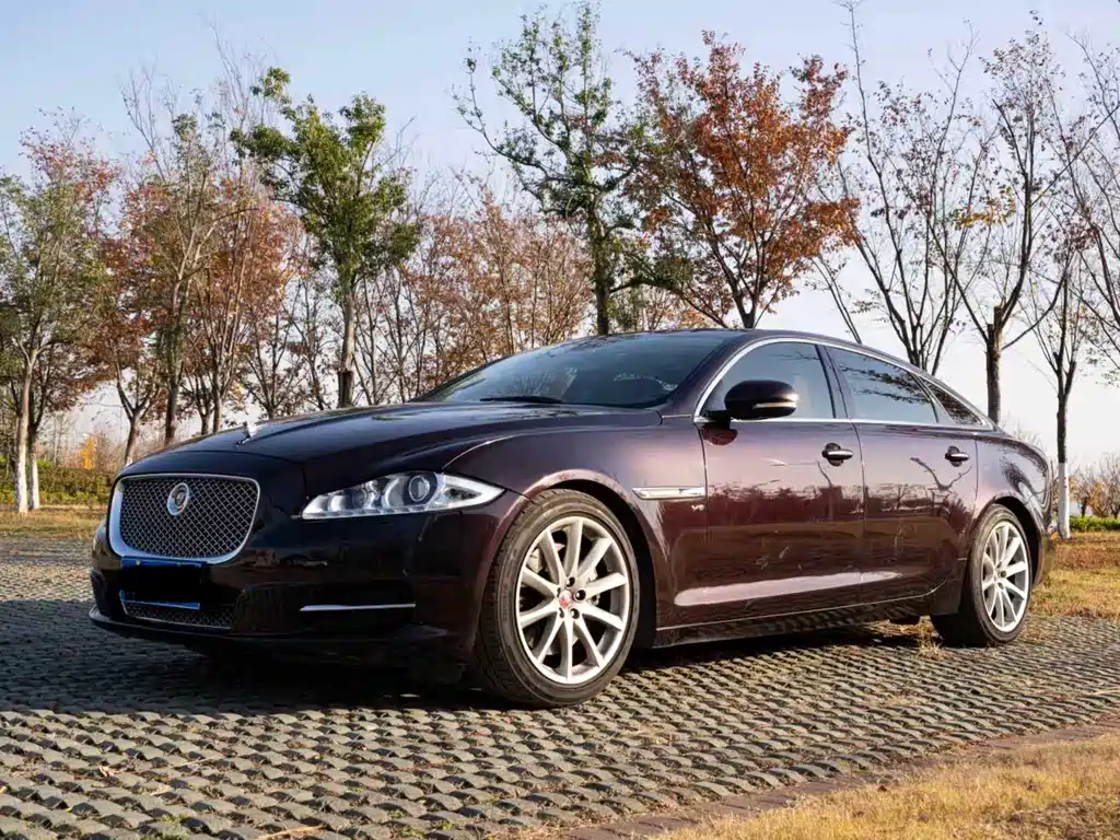 Jaguar XJ 2015