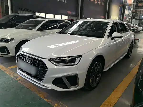 Audi A4L 2020