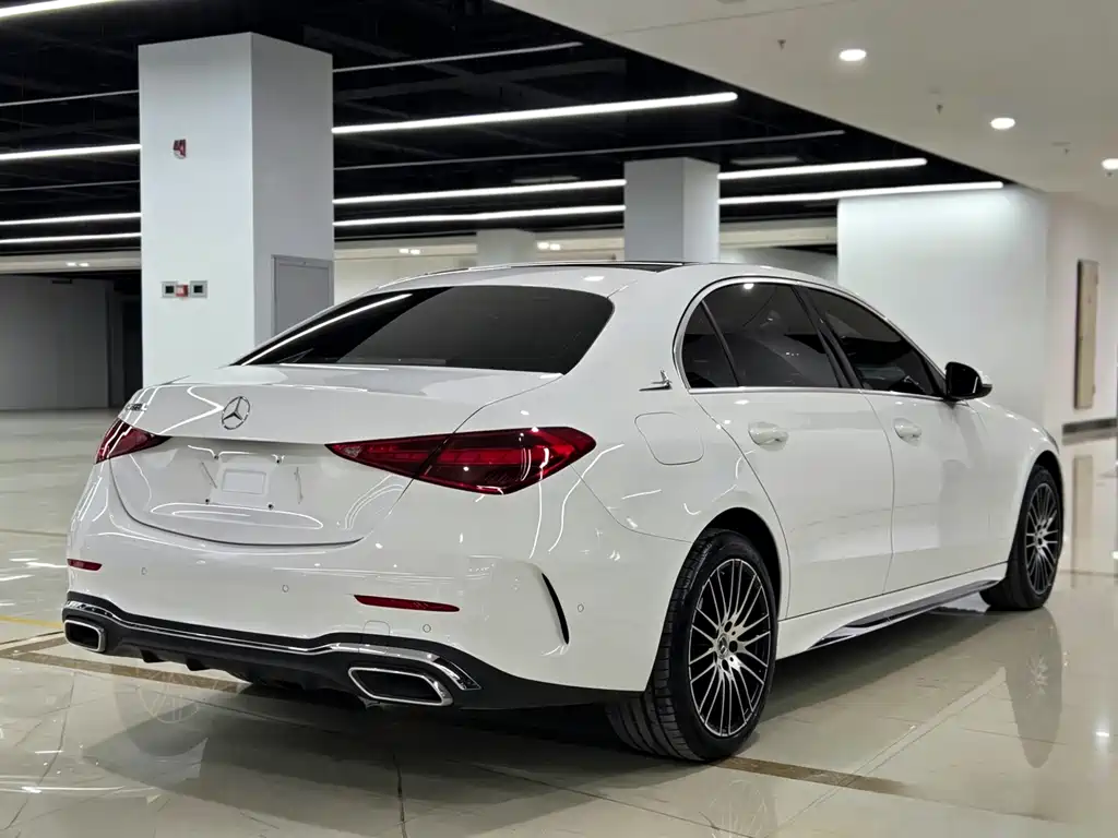Mercedes-Benz C-Class 2022