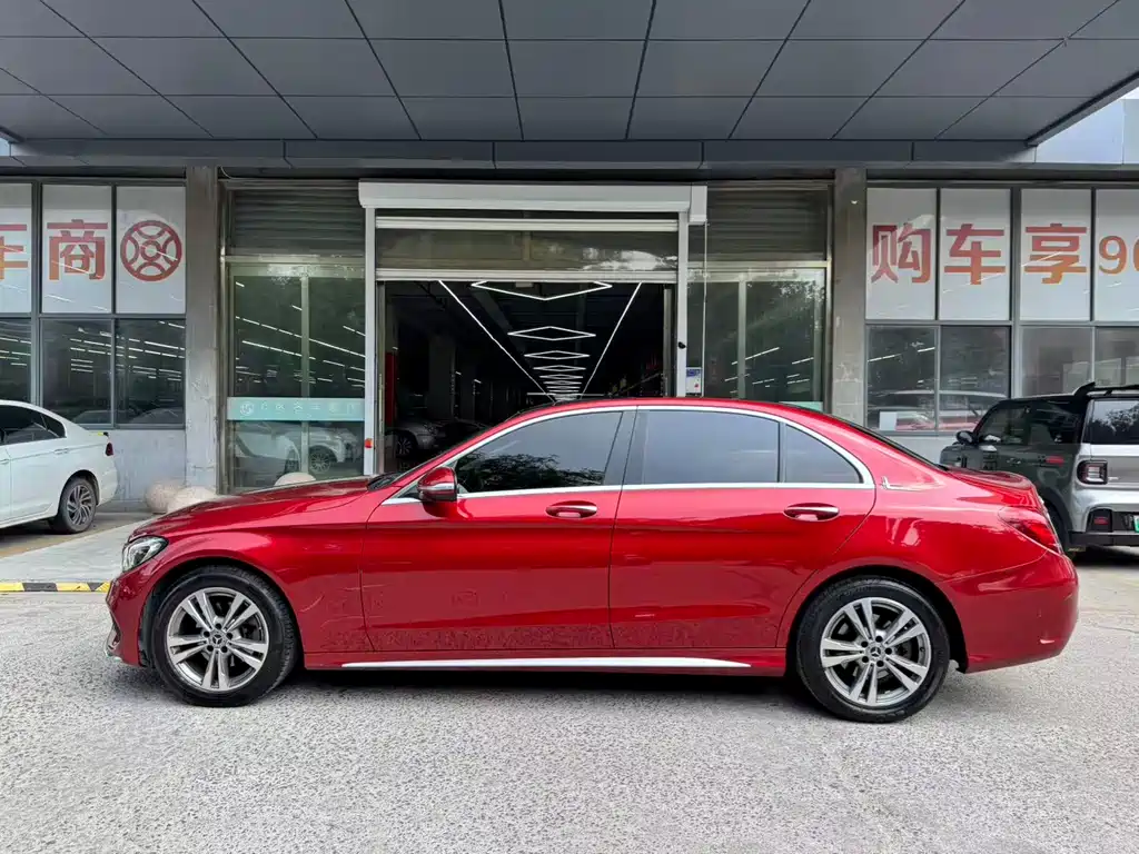 Mercedes-Benz C-Class 2017