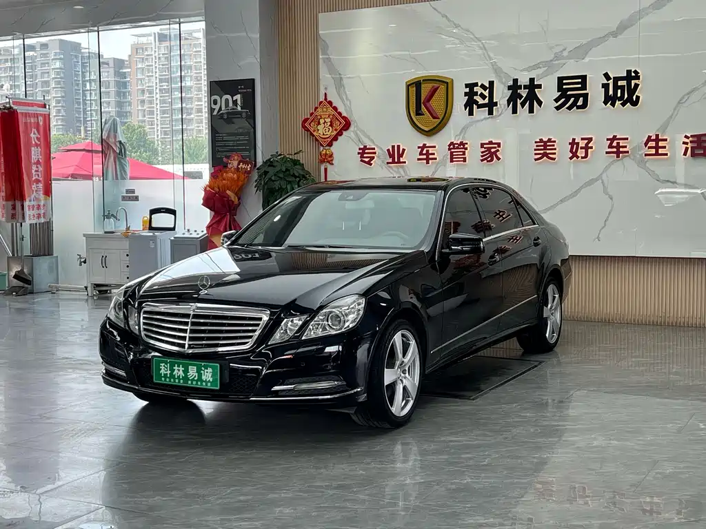 Mercedes-Benz E-Class 2013