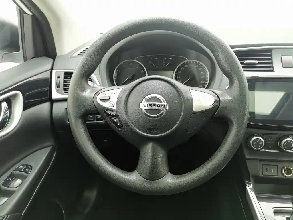 Nissan Sylphy 2020 — фото 11