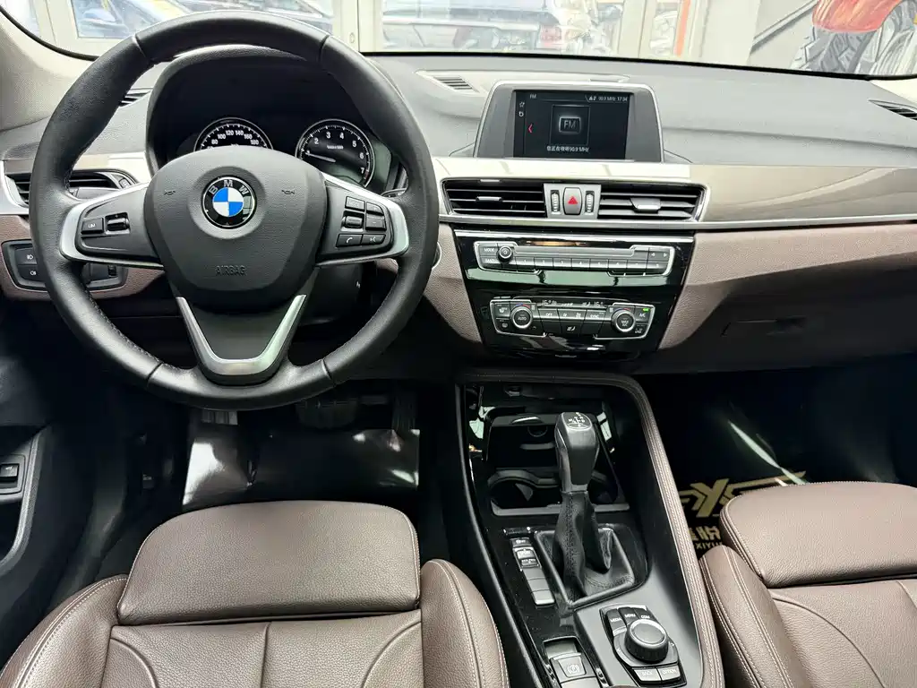 BMW X1 2018 — фото 9
