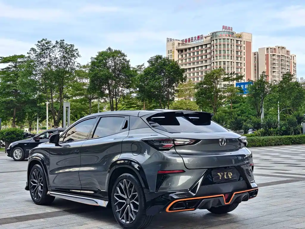 Changan UNI-T 2022 — фото 15