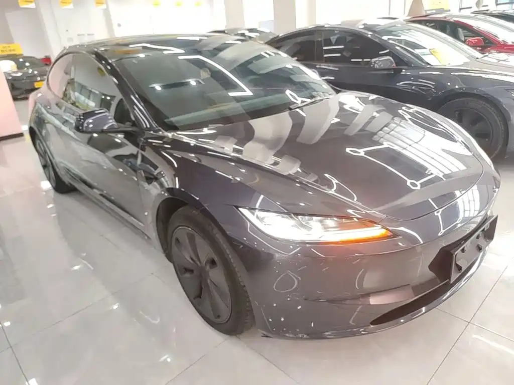 Tesla Model 3 2024 — фото 4