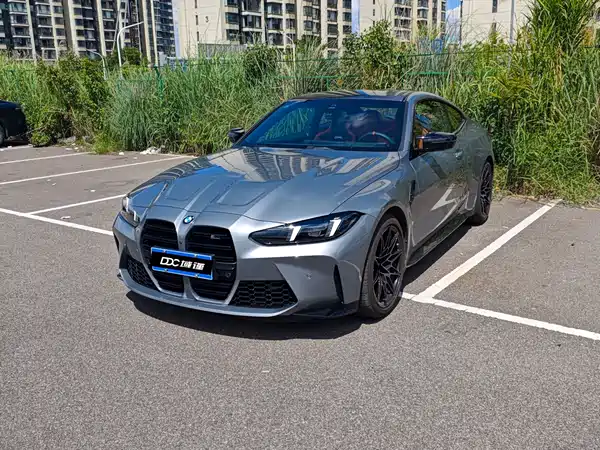 BMW M4 2024