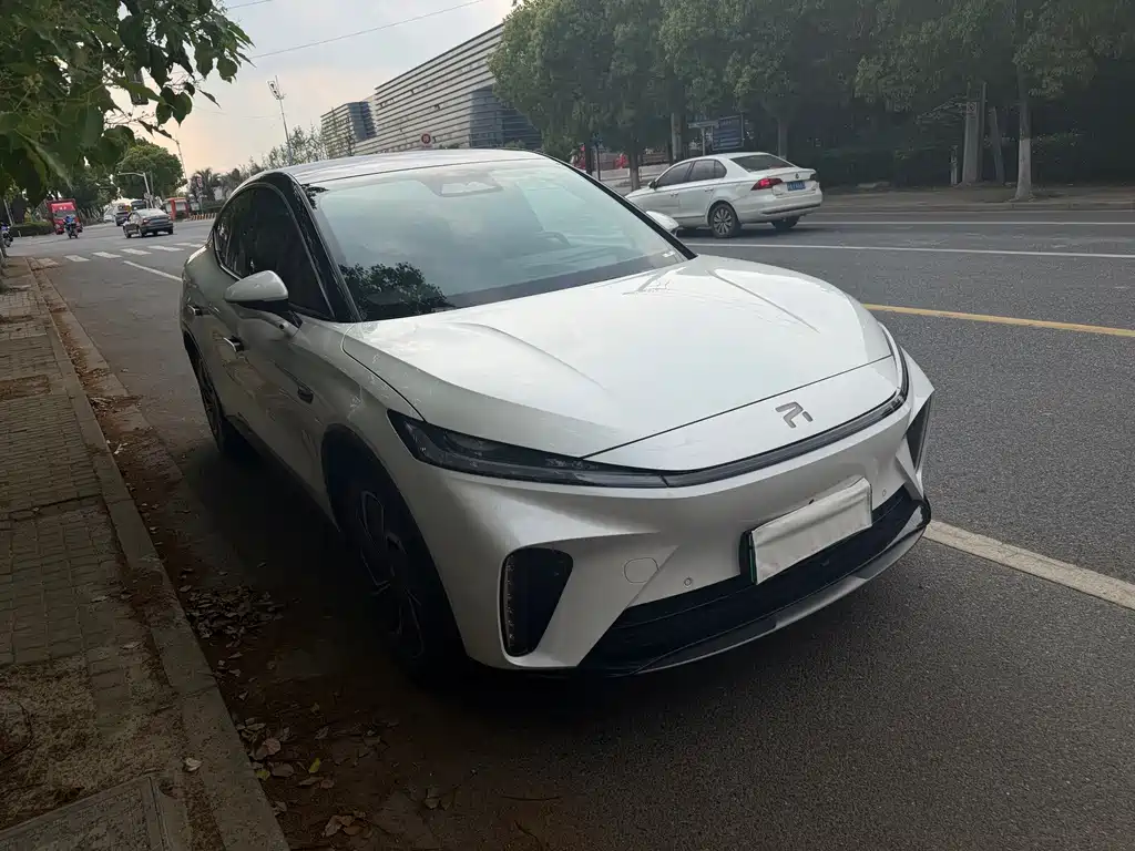 Roewe Feifan R7 2023 — фото 2