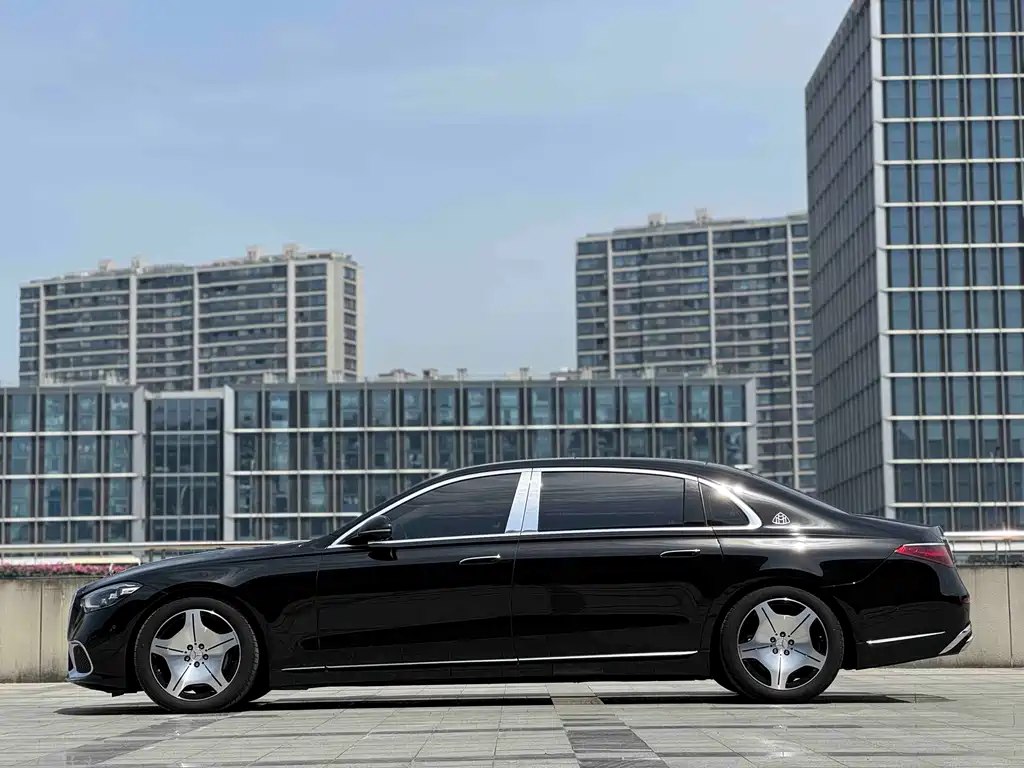Mercedes-Benz S-Class 2024 — фото 20