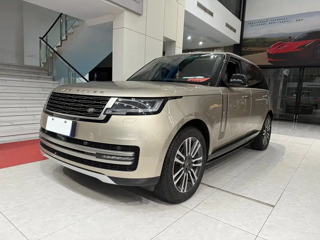 Land Rover Range Rover 2023 — фото 1