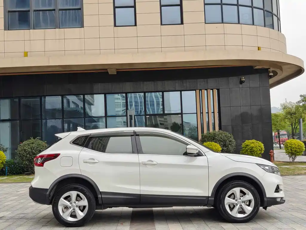 Nissan Qashqai 2020 — фото 4