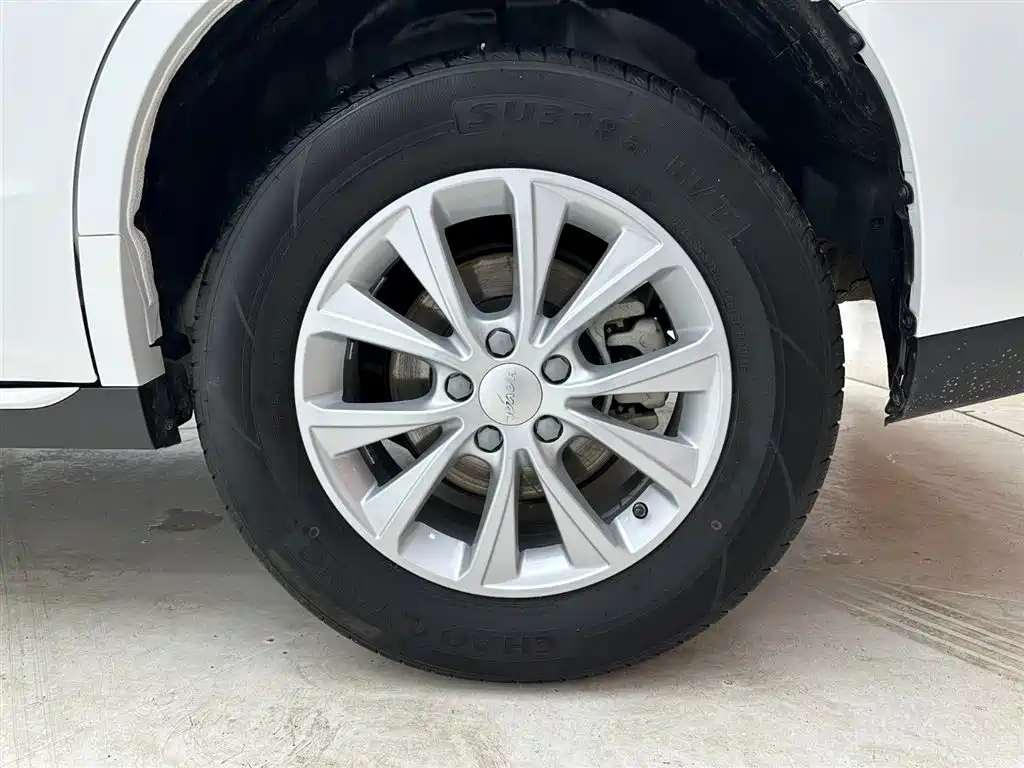 Haval M6 2023 — фото 23