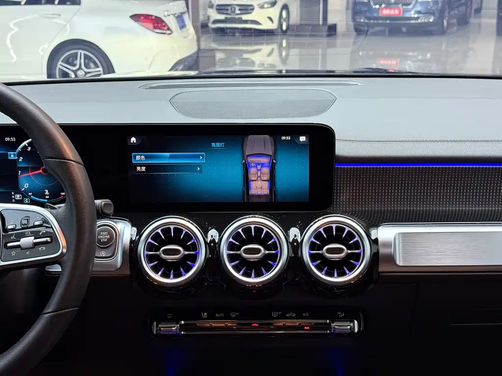 Mercedes-Benz GLB 2021 — фото 11
