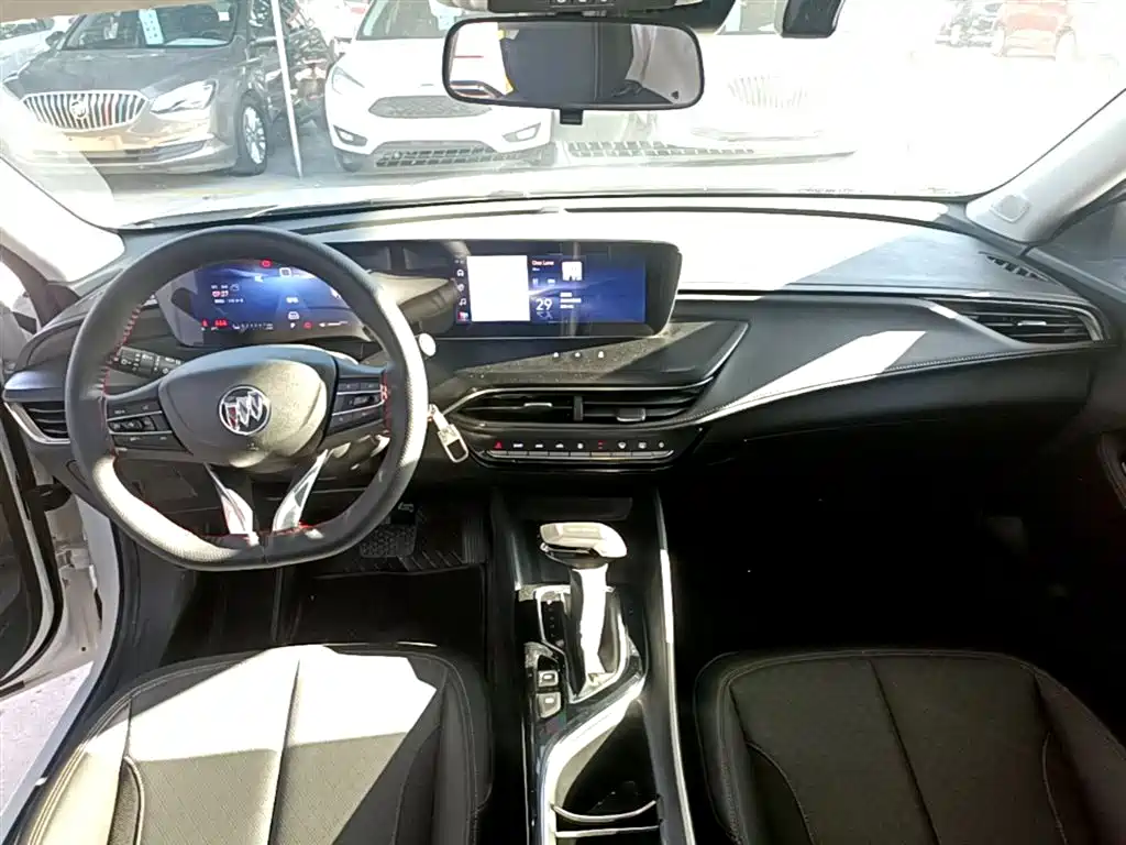 Buick Verano 2025 — фото 10