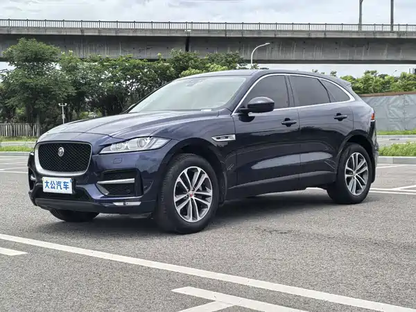 Jaguar F-PACE 2018