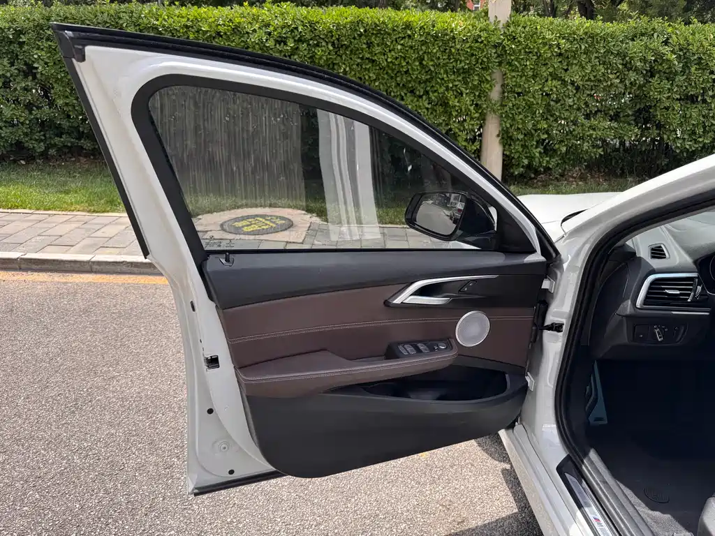 BMW 1 Series 2022