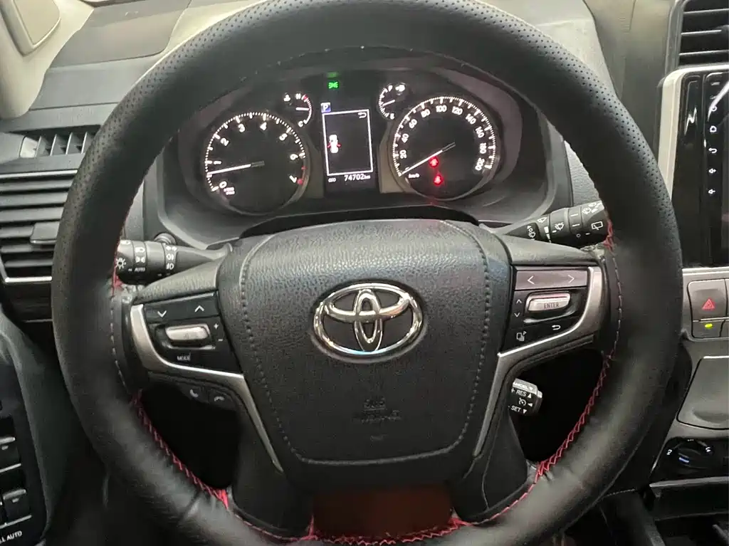 Toyota Prado 2019 — фото 13