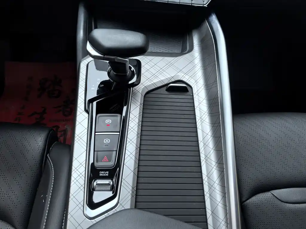 Geely Xingrui 2022 — фото 17