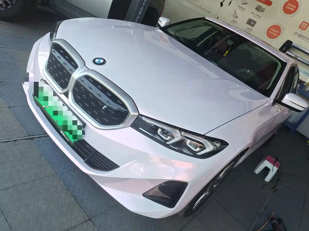 BMW i3 2022