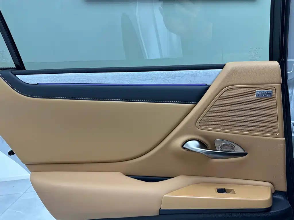 Lexus ES 2025 — фото 16
