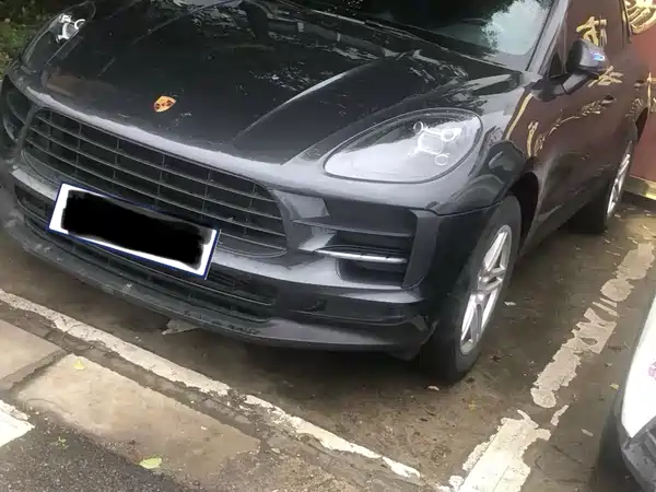 Porsche Macan 2022