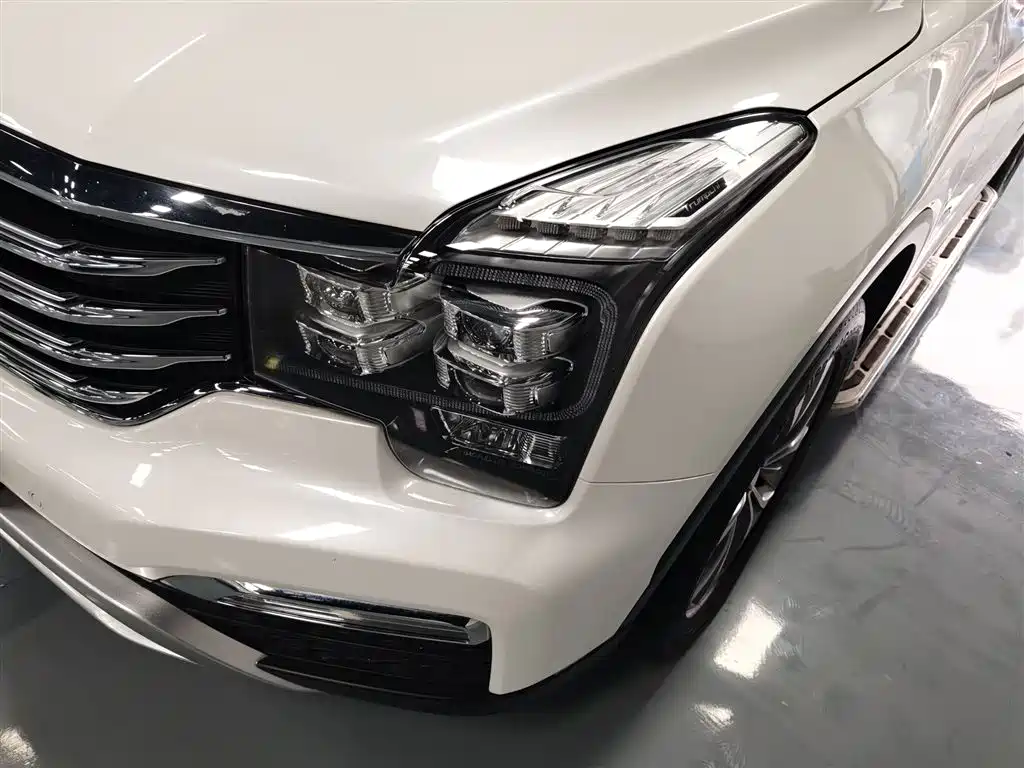 GAC Motor Trumpchi GS8 2017 — фото 24