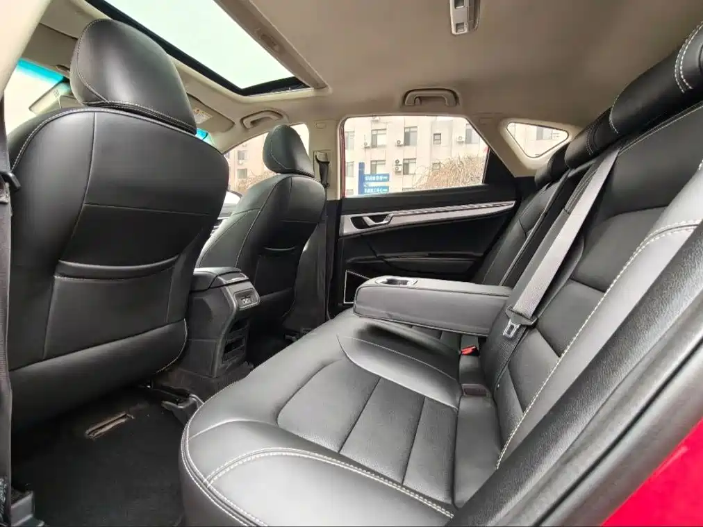 Geely Emgrand GS 2020 — фото 21