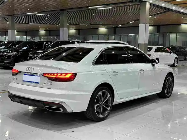 Audi A4L 2024