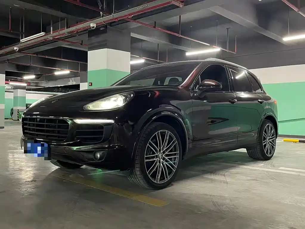 Porsche Cayenne 2017 — фото 2