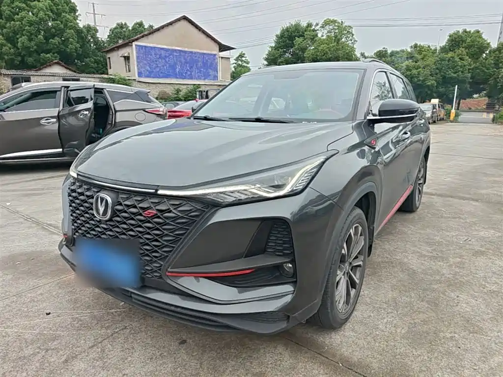 Changan CS75 PLUS 2020 — фото 1