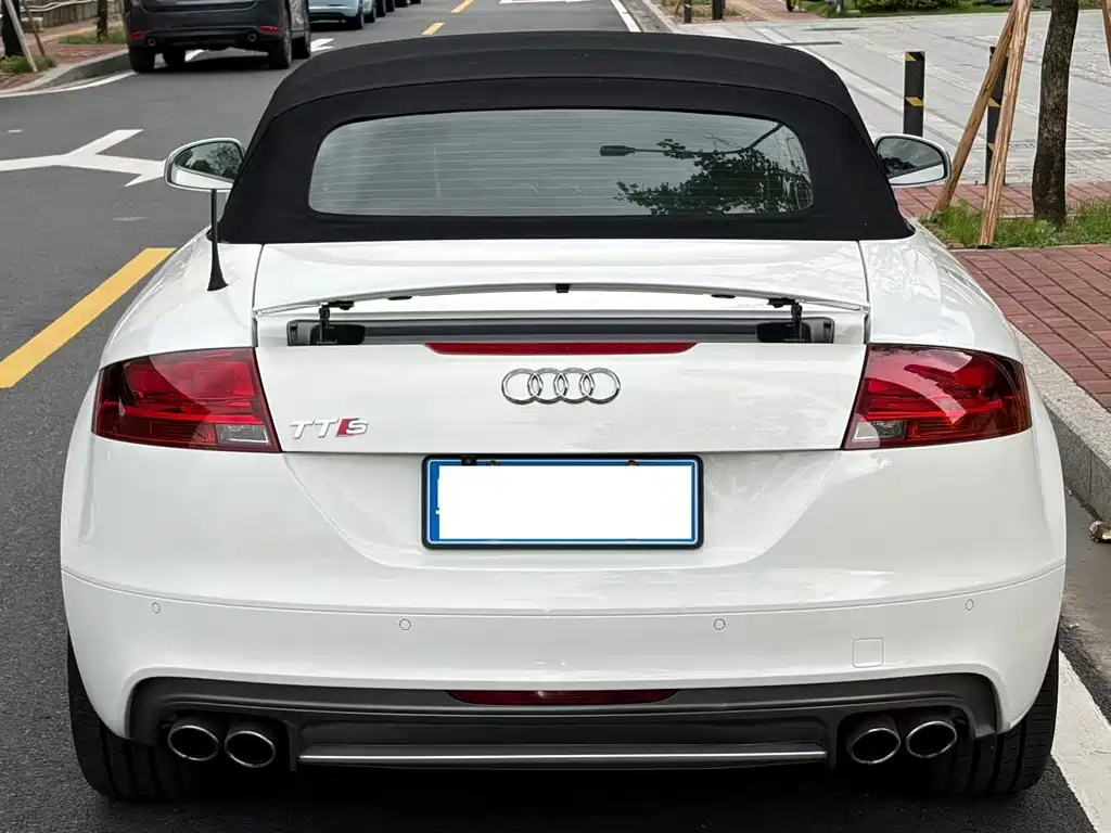 Audi TTS 2015 — фото 3