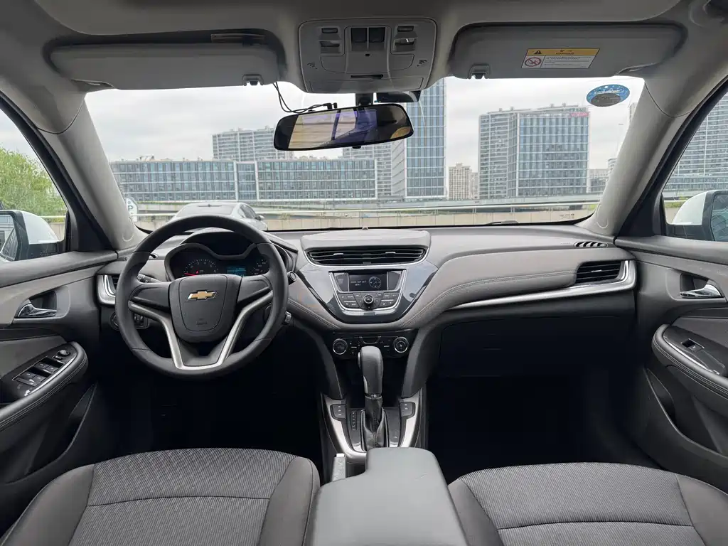 Chevrolet Malibu 2017 — фото 15