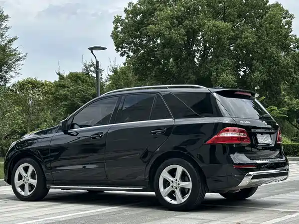 Mercedes-Benz M-Class 2014