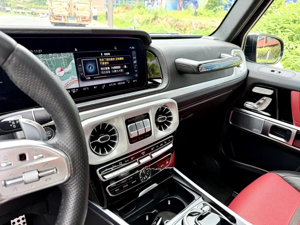Mercedes-Benz G-Class AMG 2020 — фото 17