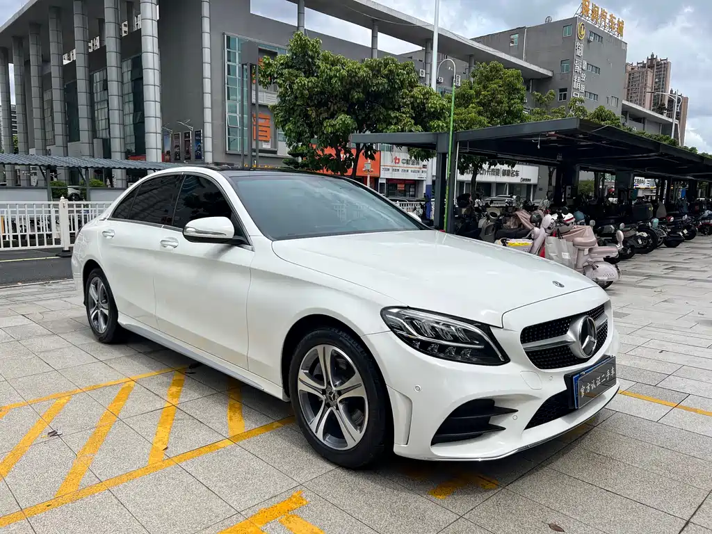 Mercedes-Benz C-Class 2019
