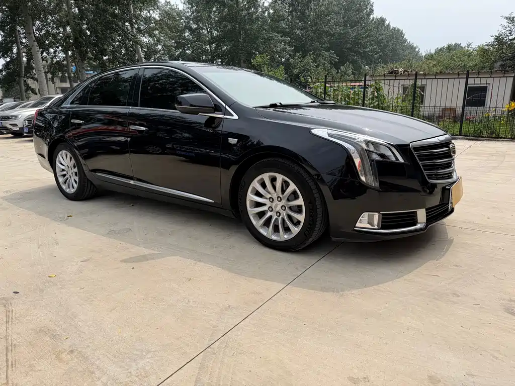 Cadillac XTS 2019 — фото 3