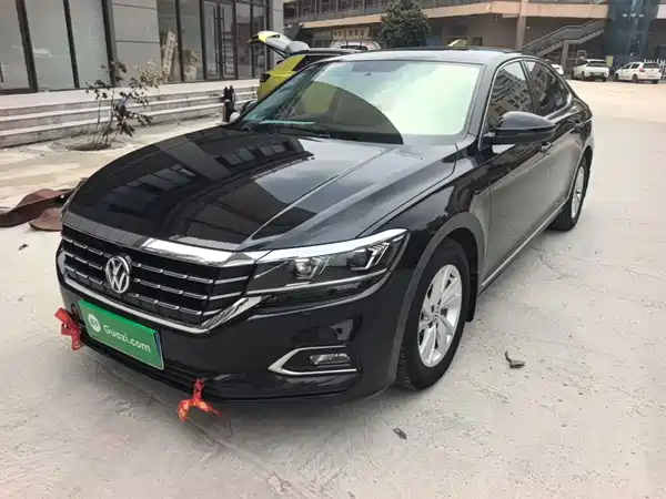 Volkswagen Passat 2021